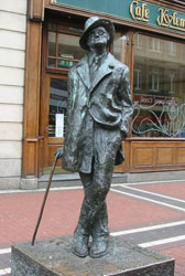 Estatua de James Joyce. Dublín, Irlanda.
